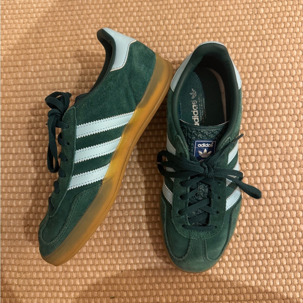 Adidas Gazelle Men US 5.5 / Women 6.5 - Green and Blue